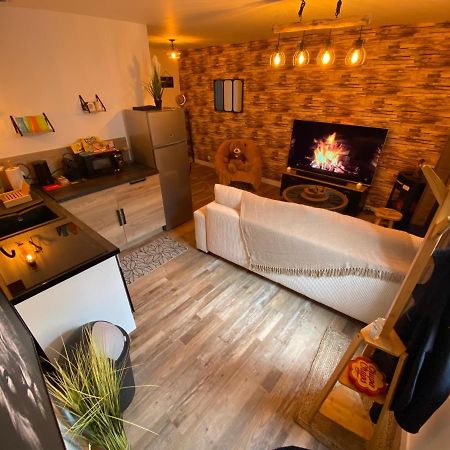 Super Appartement T2 Proche Gare Sens Exterior photo